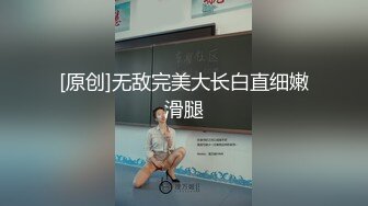 家庭主妇在家太闷玩玩自拍