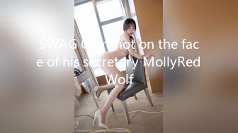 SWAG Cumshot on the face of his secretary MollyRedWolf