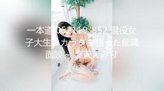 大胆坑神潜入国内某医院守候女卫门口发现好的就进去偸拍爱美的女保安屁股好白打吊瓶的眼镜美女撒尿有意思高高撅起屁股